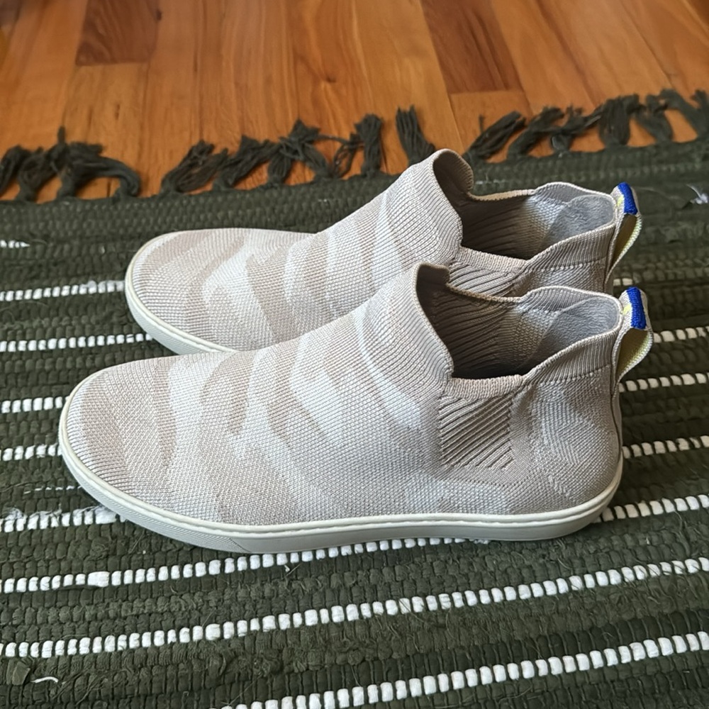 Rothy's The Chelsea Sand Camo Ankle Bootie Sneakers